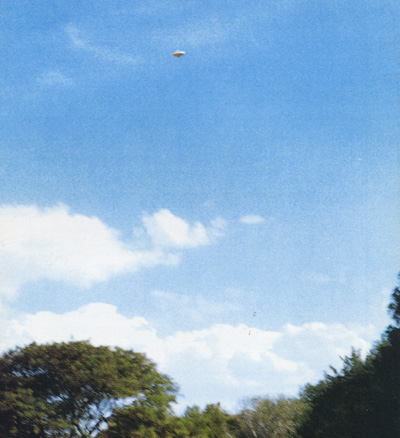 ��1978�N11��15���̌ߌ�4�����A�u���W���A�S�C�A�X�B�C�p�}���Ńy���X�����q������Ԃt�e�n��ڌ��A4���̎ʐ^���B�e�����B����͍Ō��4���ځB